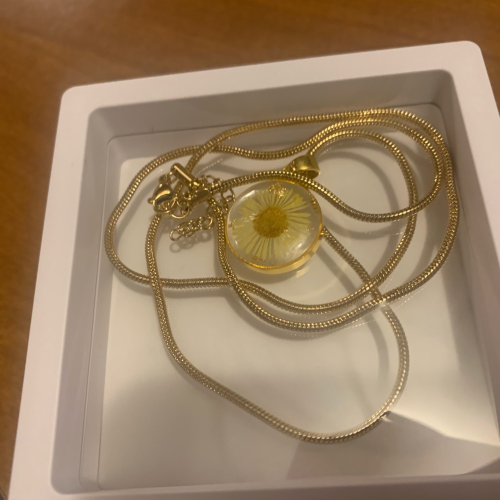 Homemade floral resin pedant